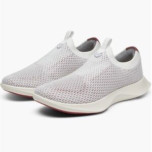 Allbirds Tree Dasher Relay Women’s NWT/NIB Natural White & Thunder Red - Size 5